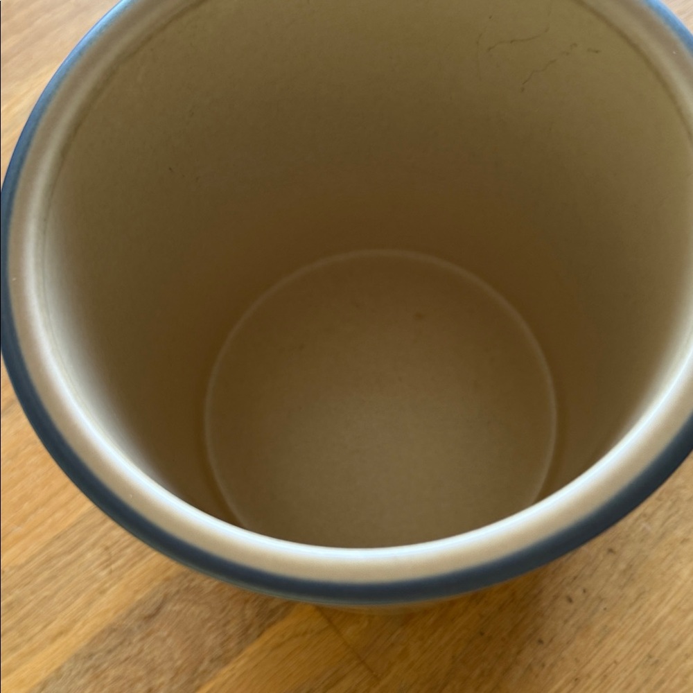 Pfaltzgraff Cream and Blue Stoneware Utensil Crock - Picture 4 of 7